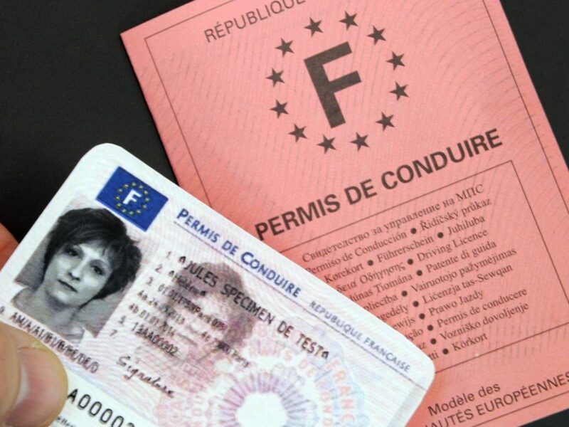 Le permis de conduire dématérialisé se généralise avec France Identité