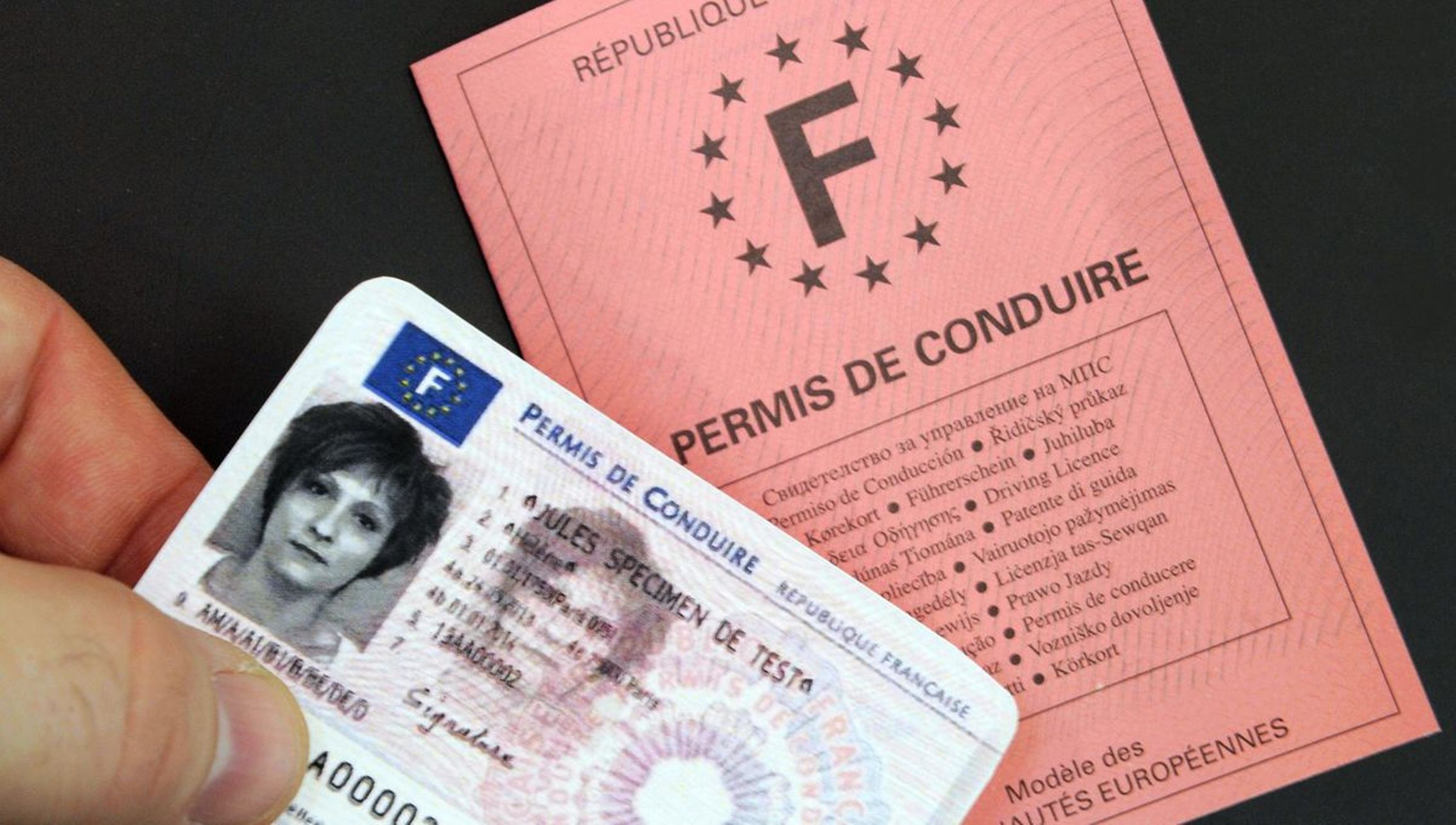 You are currently viewing Le permis de conduire dématérialisé se généralise avec France Identité