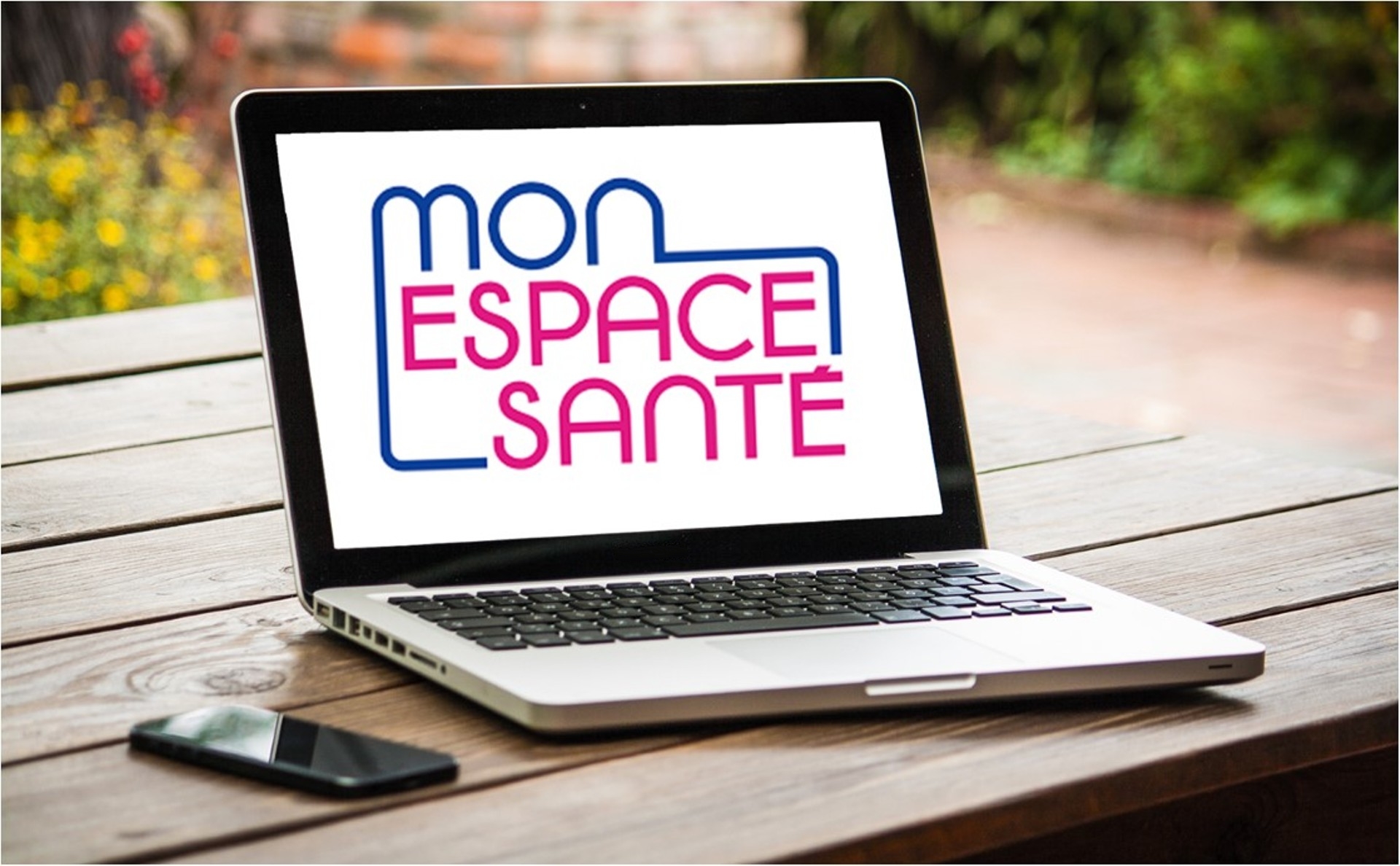 You are currently viewing Mon espace santé : 15 millions d’assurés ont déjà activé leur carnet de santé numérique