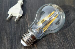 Lire la suite à propos de l’article Electricité : voici le créneau horaire à éviter absolument pour ne pas voir votre facture flamber